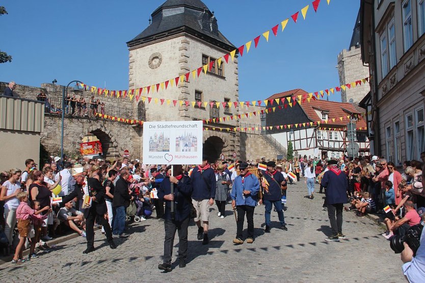 Kirmesumzug in Mühlhausen (Foto: Stadtverwaltung Mühlhausen)