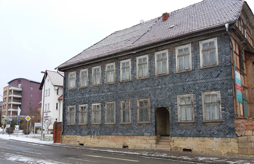 Ehemalige Gaststätte in Sondershausen steht seid langem leer (Foto: D. Kieper)