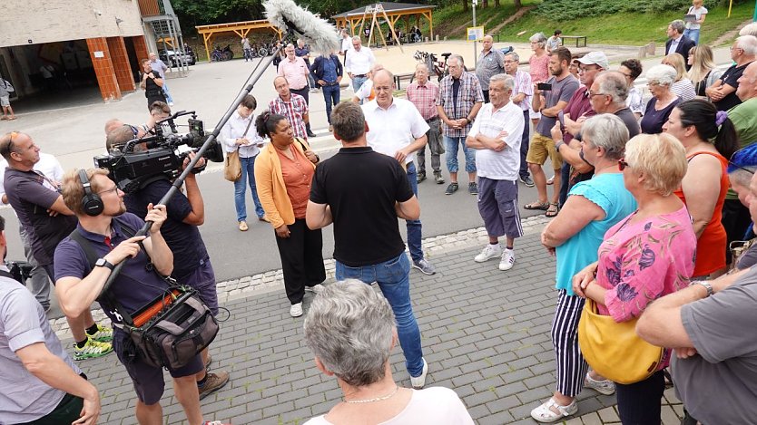 Detlef Bellmann im Gespräch mit Denstädt und Jendricke (Foto: nnz)