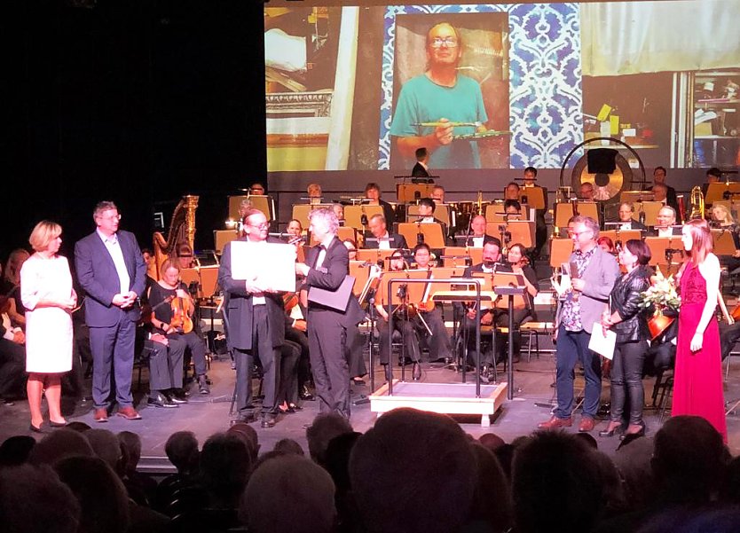 Bühnenmaler Carsten Stürmer wurde am Freitag mit dem Theaterpreis ausgezeichnet (Foto: Theater Nordhausen)