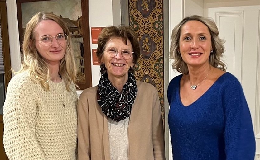 Als Vorsitzende der SPD Frauen im Kyffhäuserkreis wurde Anne Bressem (rechts im Bild) bestätigt. Simone Panse (Mitte) als Beisitzerin sowie Mareen Schwerdt als kooptiertes Mitglied wurden in den Vorstand gewählt (Foto: Anne Bressem (SPD) Kyffhäuserkreis)