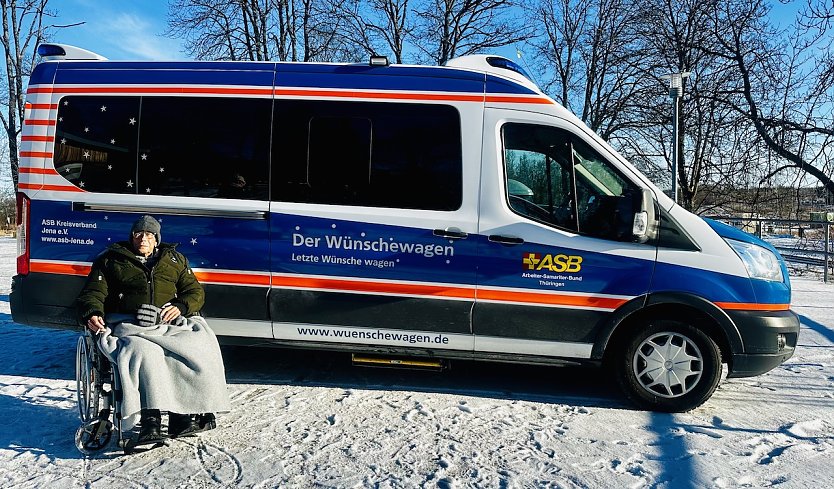 Siegfried fuhr mit dem Wünschewagen zum Brocken (Foto: Seniorenwerk  )