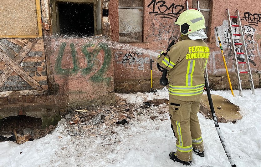 Erneut brannte es im Sondershäuser schlossparkend wieder kann von Brandstiftung ausgegangen werden (Foto: S.Dietzel)