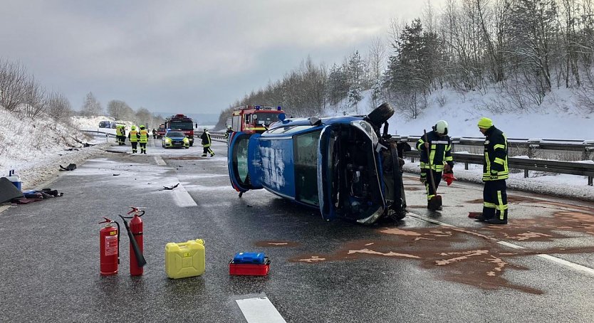 Unfall auf der Autobahn (Foto: Feuerwehr Arenshausen/Silvio Dietzel)