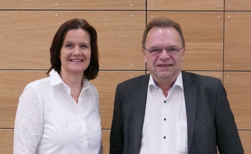 Landrätin, Frau Antje Hochwind-Schneider (SPD), gemeinsam mit dem Landrat aus dem Schwalm-Eder-Kreis, Herrn Winfried Becker (SPD (Foto: Pressestelle Landratsamt)