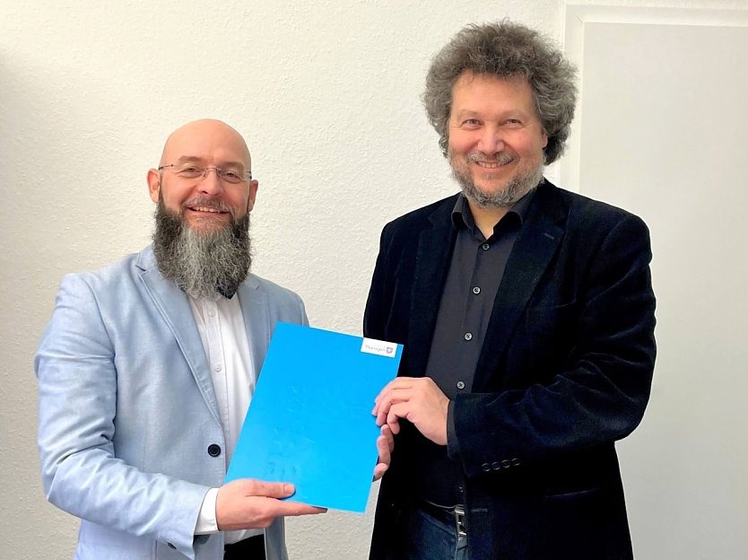 Ernennung von Professor Dr. Maik Arnold an der HS Nordhausen durch Prof. Dr.-Ing. Viktor Wesselak (Foto: Christiane Oeftiger)