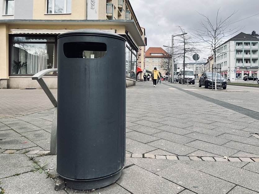 Neue Papierkörbe in der Innenstadt (Foto: Stadt Nordhausen)