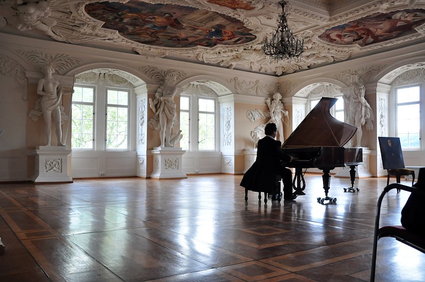Lisztkonzerte im Riesensaal Schloss Sondershausen (Foto: ©Stadt Sondershausen)