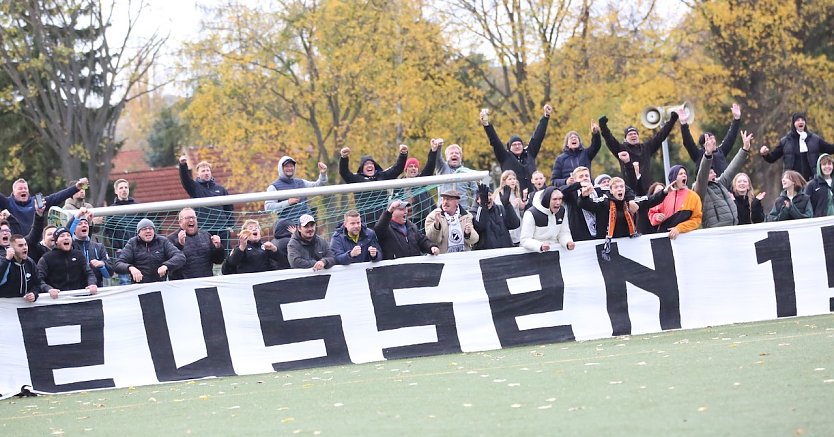 So wollen die Preußen-fans am Samstagabend gegen 19 Uhr jubeln. Die Union-Fans werden etwas dagegen haben (Foto: FSV Preußen)