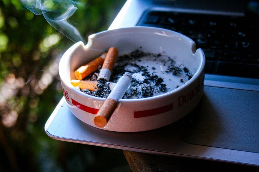 Zigarette (Foto: Nabil Maaizi auf Pixabay)