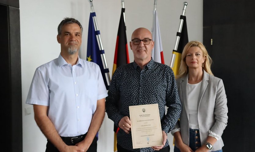Andreas Trump (Mitte) assistiert jetzt den beiden hauptamtlichen Bürgermeistern Nordhausens  (Foto: Stadtverwaltung)