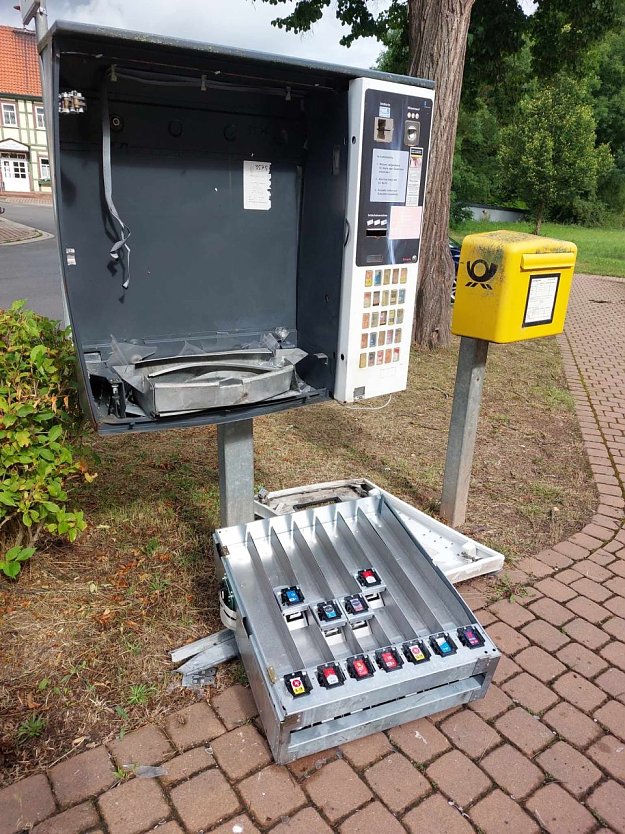 Aufgesprengter Automat in Werther (Foto: S. Dietzel)