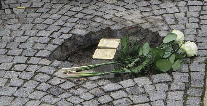 21 Stolpersteine sind in den vergangenen Jahren bereits in der Sondershäuser Innenstadt verlegt worden. Nun sollen 12 weitere Stolpersteine verlegt werden.  (Foto: Stadt Sondershausen)