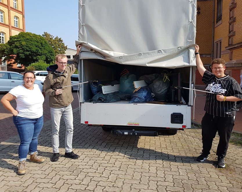 IWK Berufsfachschule in Nordhausen engagiert sich wieder beim World Clean Up Day (Foto: IWK)