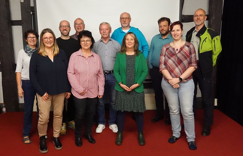 Von links: Organisatorin Sabine Schröder, Katrin Eisfeld, Jörg Neubauer, Ulrich Ebert, Susann Schrödter, D. Wolfgang Heinig, Dirk Freudenberg,Stefanie Tautz, Prof. Dr. Ansgar Malich, Marie.Kathrin Haase und Gerd Thomsen. (Foto: nnz)