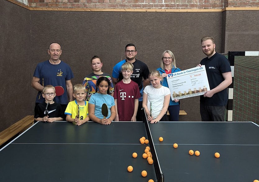 Spenden&uuml;bergabe (Foto: TTV Klettenberg)