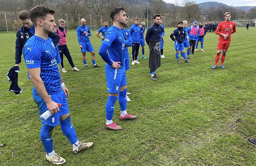 Ratlose Gesichter nach dem Spiel: Einen Punkt gewonnen oder zwei verloren? (Foto: FSV Wacker)