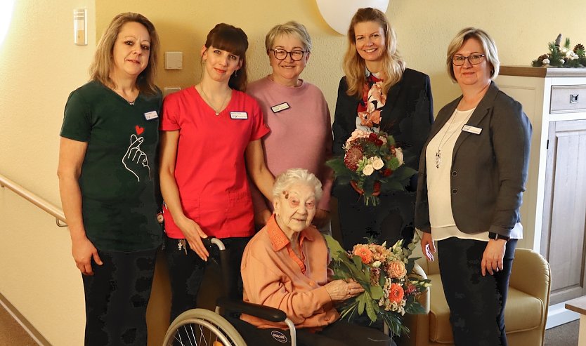 100. Geburtstag von Gerda H&auml;rting mit vielen Gratulanten  (Foto: &copy;Stadtverwaltung Nordhausen)