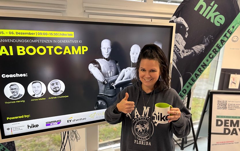 Tina Bergknapp im hike Lab: Begeistert und voller neuer Ideen nach zwei intensiven Tagen des AI Bootcamps. (Foto: Thomas Herwig)
