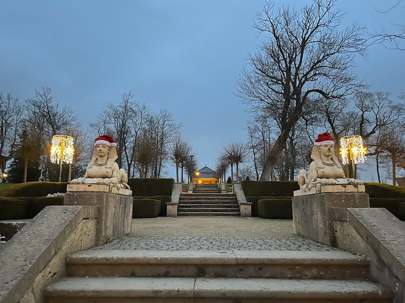 Schl&ouml;sschenpark in Bad Langensalza mit geschm&uuml;ckter Treppe (Foto: Hans George)