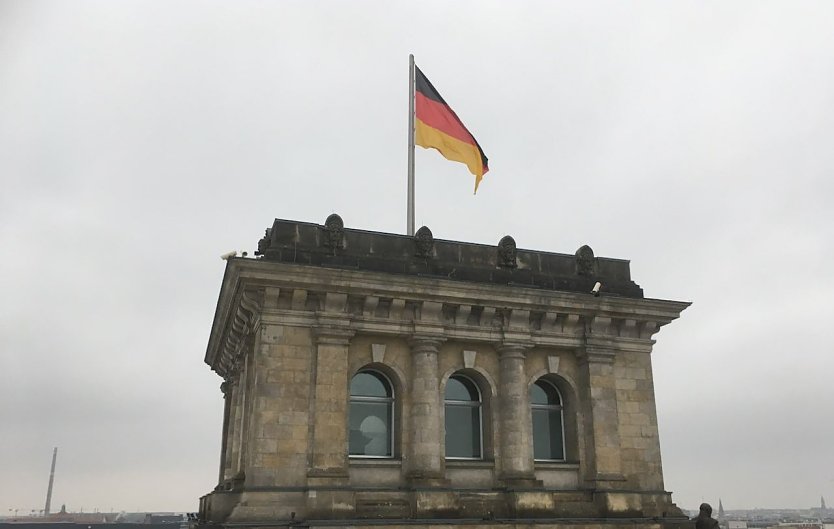 Die "Ampel" ist Geschichte, Bundeskanzler Scholz das Vertrauen entzogen (Foto: oas) Die "Ampel" ist Geschichte, Bundeskanzler Scholz das Vertrauen entzogen (Foto: oas)