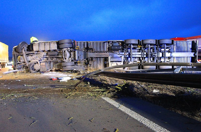 Unfall auf der Autobahn heute Morgen  (Foto: S.Dietzel)