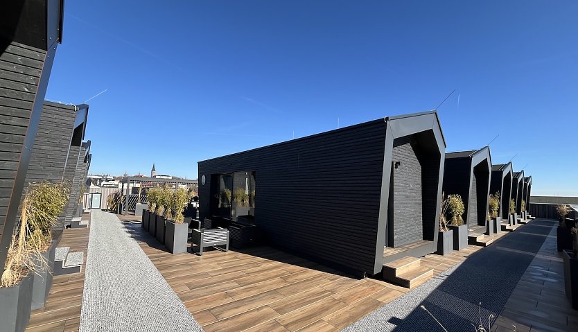 Gem&uuml;tlichkeit, Natur und Futurismus in der neuen Ferienanlage am Hotel "F&uuml;rstenhof" (Foto: oas)