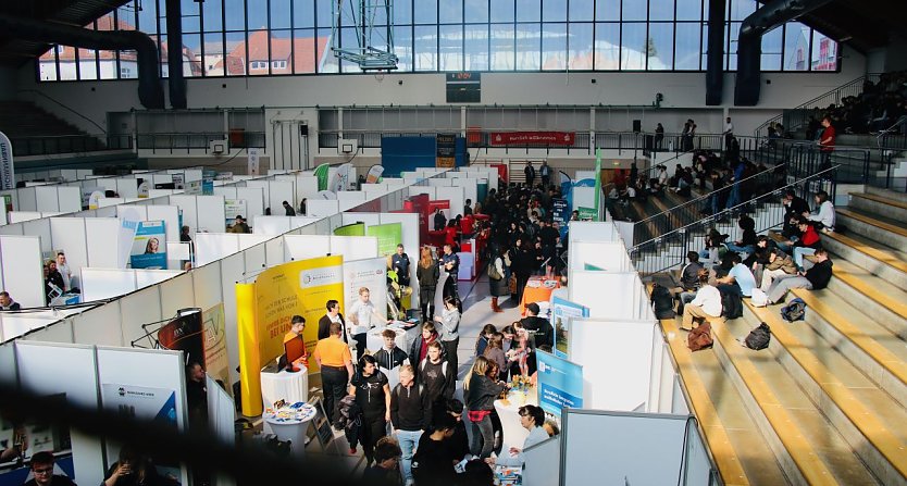 Auftakt zum 27. Forum Berufsstart (Foto: agl) Auftakt zum 27. Forum Berufsstart (Foto: agl)