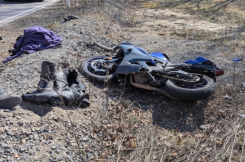 Verunfalltes Motorrad (Foto: S.Dietzel)