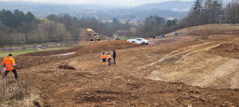 Der neue Hochbeh&auml;lter &uuml;ber Niedersachswerfen wird f&uuml;r weicheres Wasser sorgen (Foto: Wasserverband Nordhausen)