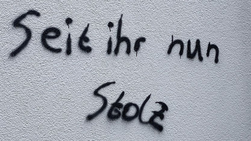 Schmiererei auf einer Wand in Bad Langensalza (Foto: privat ) Schmiererei auf einer Wand in Bad Langensalza (Foto: privat )