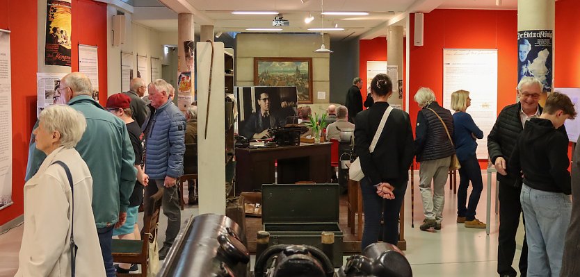 Vernissage in der Flohburg (Foto: Stadtverwaltung Nordhausen)