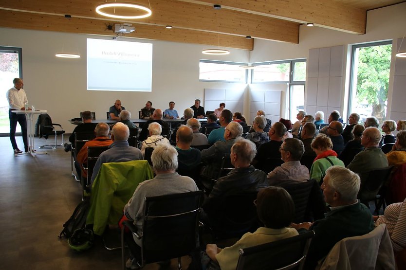 Die Einwohnerversammlung war gut besucht (Foto: agl)