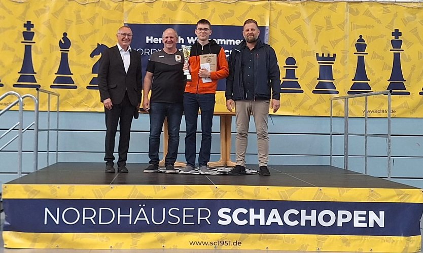 Im Meisterturnier setzte sich Vadym Petrovsky gegen die Konkurrenz durch (Foto: Torsten Schrader) Im Meisterturnier setzte sich Vadym Petrovsky gegen die Konkurrenz durch (Foto: Torsten Schrader)