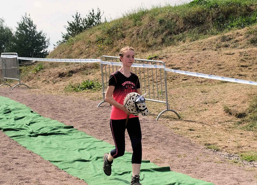 Unterwegs auf dem Hobby-Horse-Parcour (Foto: Peter Blei)