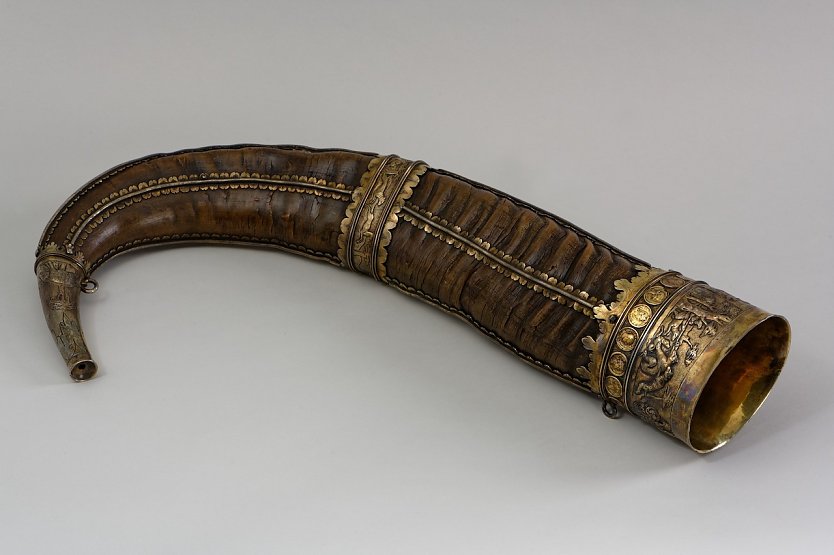 Silbervergoldetes Trinkhorn eines Steinbocks (Willkomm) aus dem Besitz Albrechts VII. von Schwarzburg-Rudolstadt, gefertigt ca. 1560 - 1591 (Foto: Stadtverwaltung Ilmenau)