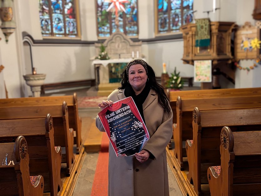 Anne Nebelung vom evangelischen Pfarramt l&auml;dt zu einem Kinoerlebnis in die Trinitatiskirche in Sondershausen ein (Foto: Janine Skara)