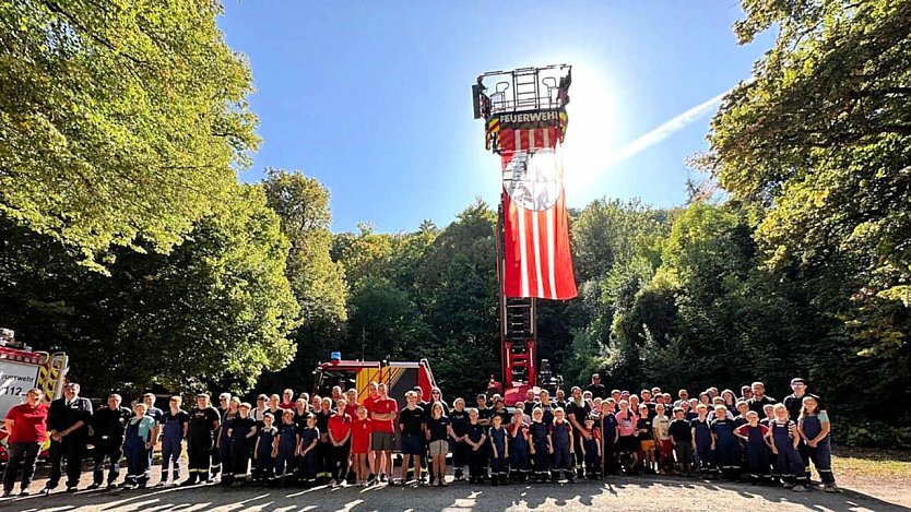 F&uuml;r die Jugendfeuerwehren ging es am 20. September hinaus in die Natur (Foto: Peter Blei)