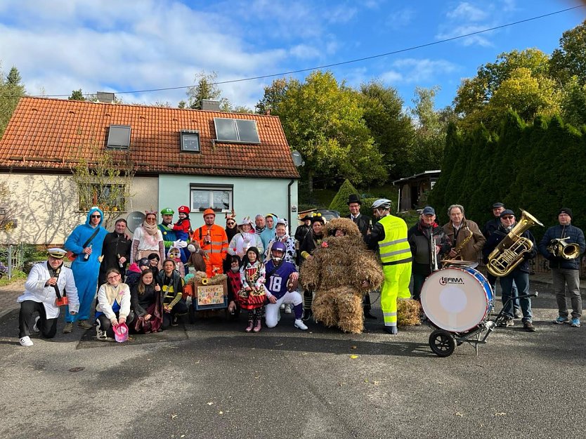 Kirmes in Kleinfurra am Wochenende (Foto: Kirmesgesellschaft) Kirmes in Kleinfurra am Wochenende (Foto: Kirmesgesellschaft)