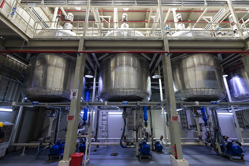 &Ouml;l-Herstellung (Symbolbild) (Foto: Mannol)