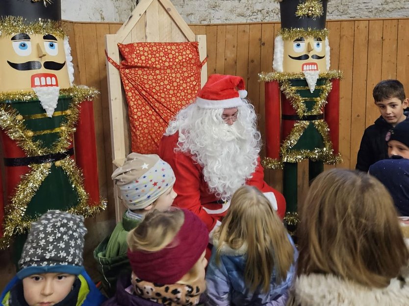Der Weihnachtsmann kommt am Wochenende nach Kleinbodungen (Foto: Daniela Steinecke)