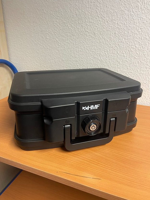 Wem gehört dieser Koffer? (Foto: Landespolizeiinspektion Nordhausen) Wem gehört dieser Koffer? (Foto: Landespolizeiinspektion Nordhausen)