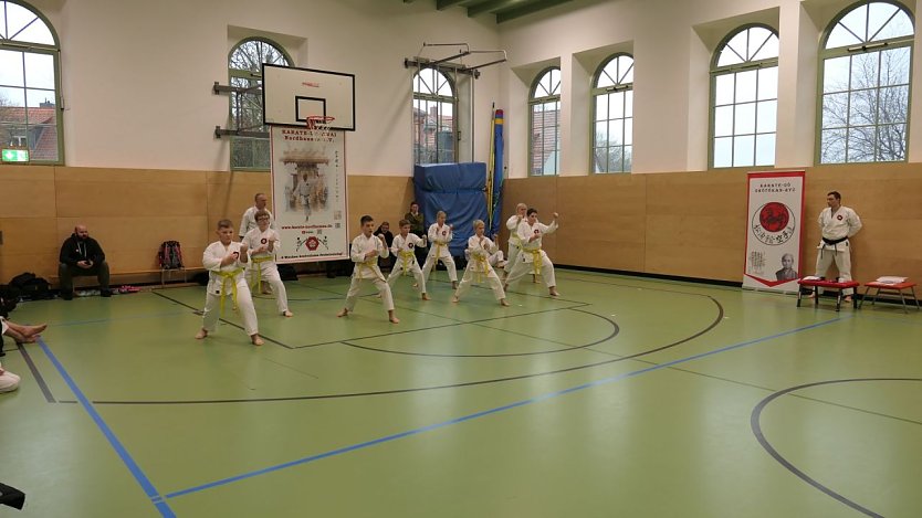 Karate-Kinder in Nordhausen. (Foto: Sven Schröter) Karate-Kinder in Nordhausen. (Foto: Sven Schröter)