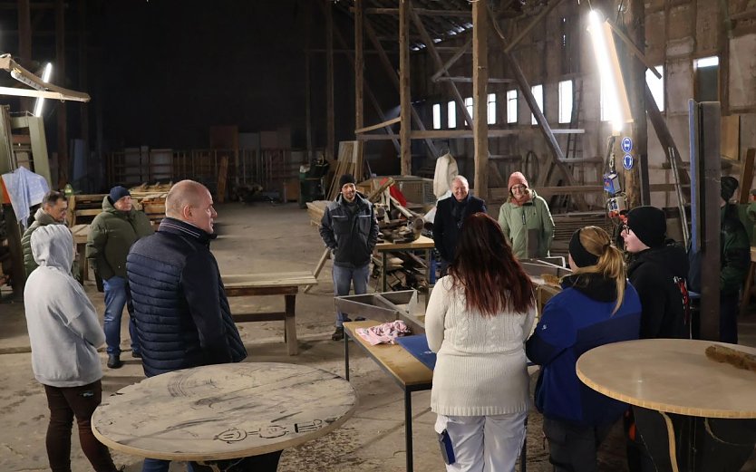 Landrat Matthias Jendricke besuchte j&uuml;ngst den Horizont-Verein.  (Foto: Jessica Piper)
