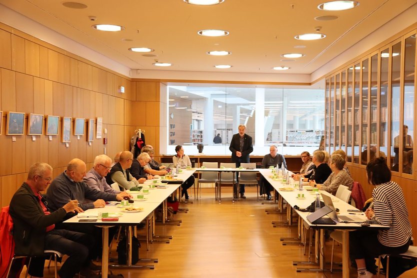 Der Seniorenbeirat tagt auch regelm&auml;&szlig;ig.  (Foto: Lutz Fischer)