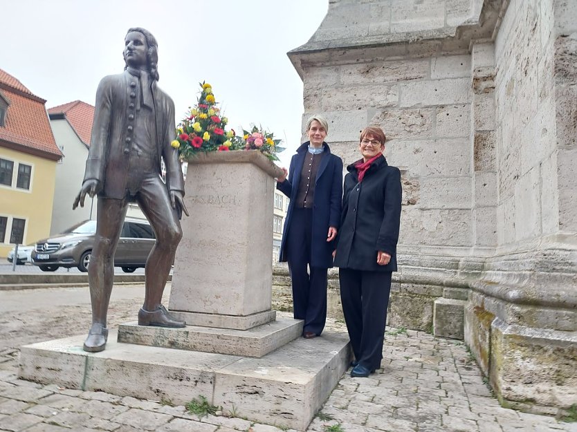 Bachgeburtstag am M&uuml;hlh&auml;user Denkmal (Foto: Stadt M&uuml;hlhausen)