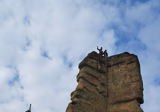 Bei gutem Wetter f&auml;llt der Startschuss f&uuml;r die Klettersaison am PeterStein 20 (Foto: JuSoWe)