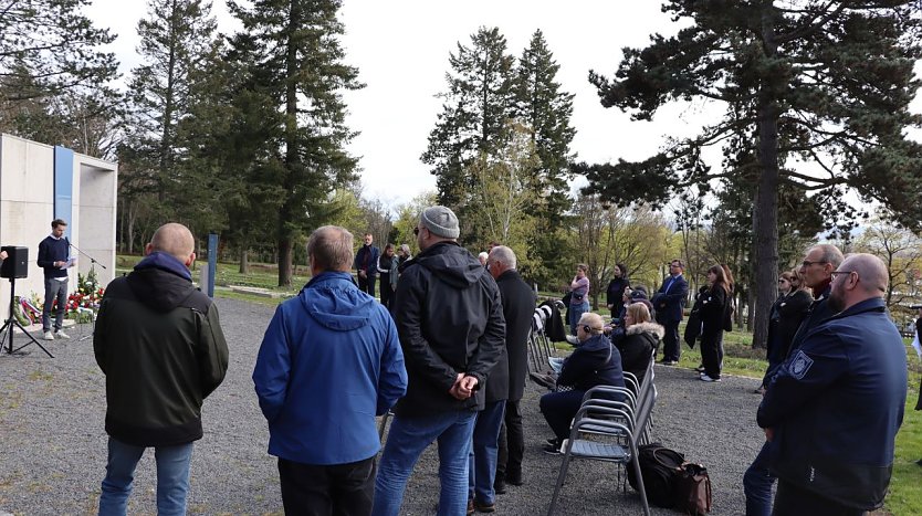 Gedenken auf dem Ehrenfriedhof (Foto: Stadt Nordhausen)