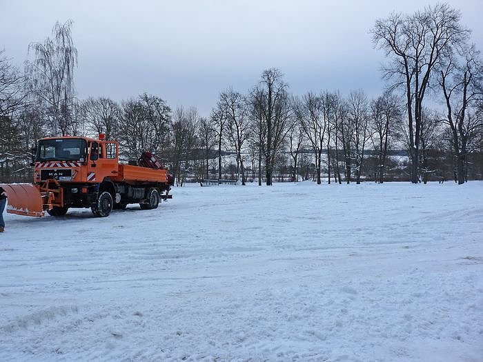 Schneeräumung im Loh (Foto: Karl-Heinz Herrmann) Schneeräumung im Loh (Foto: Karl-Heinz Herrmann)